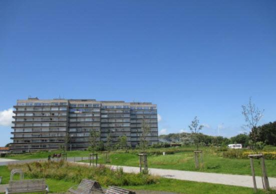 Studio Astrid At 100 Meter From Sea With Parking Place Bredene Bagian luar foto